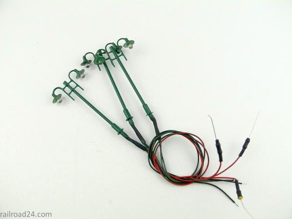 3x Street lighing green 2xLED 80mm